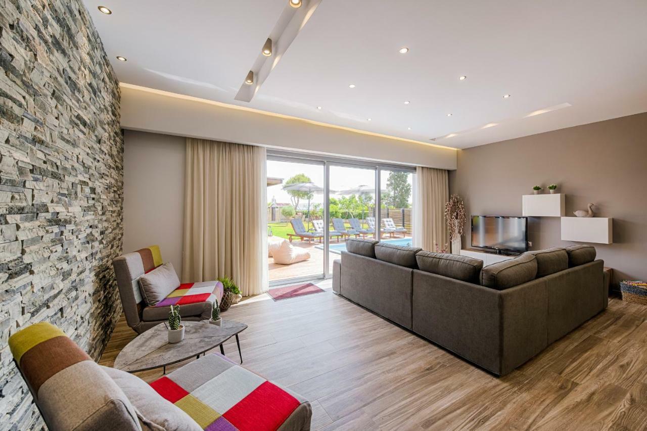 Nastazia Luxury Beach House Ialysos  Ngoại thất bức ảnh